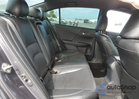 2016 Honda Accord Sport z USA, uszkodzony, nr VIN 1HGCR2F51GA154384